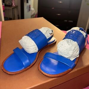 Tory Burch sandals 💙